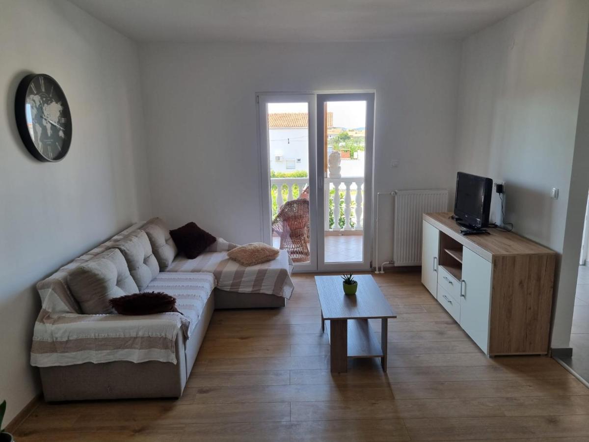 Apartment Mate Сукошан Экстерьер фото